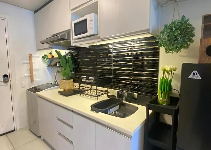 Apartment Twin Oaks Near Mrt Shaw, Megamall, Shangri-la Plaza